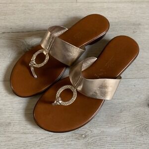 Toscanella Italian Leather Embellished Thong‎ SandalSummer spring leather Italy